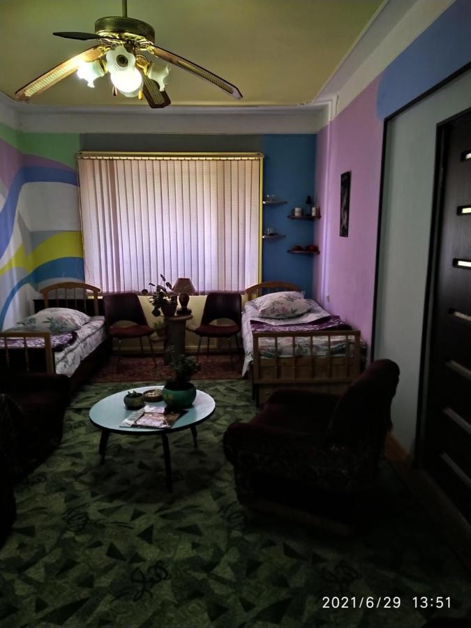 Guest House Dompolski غيومري المظهر الخارجي الصورة