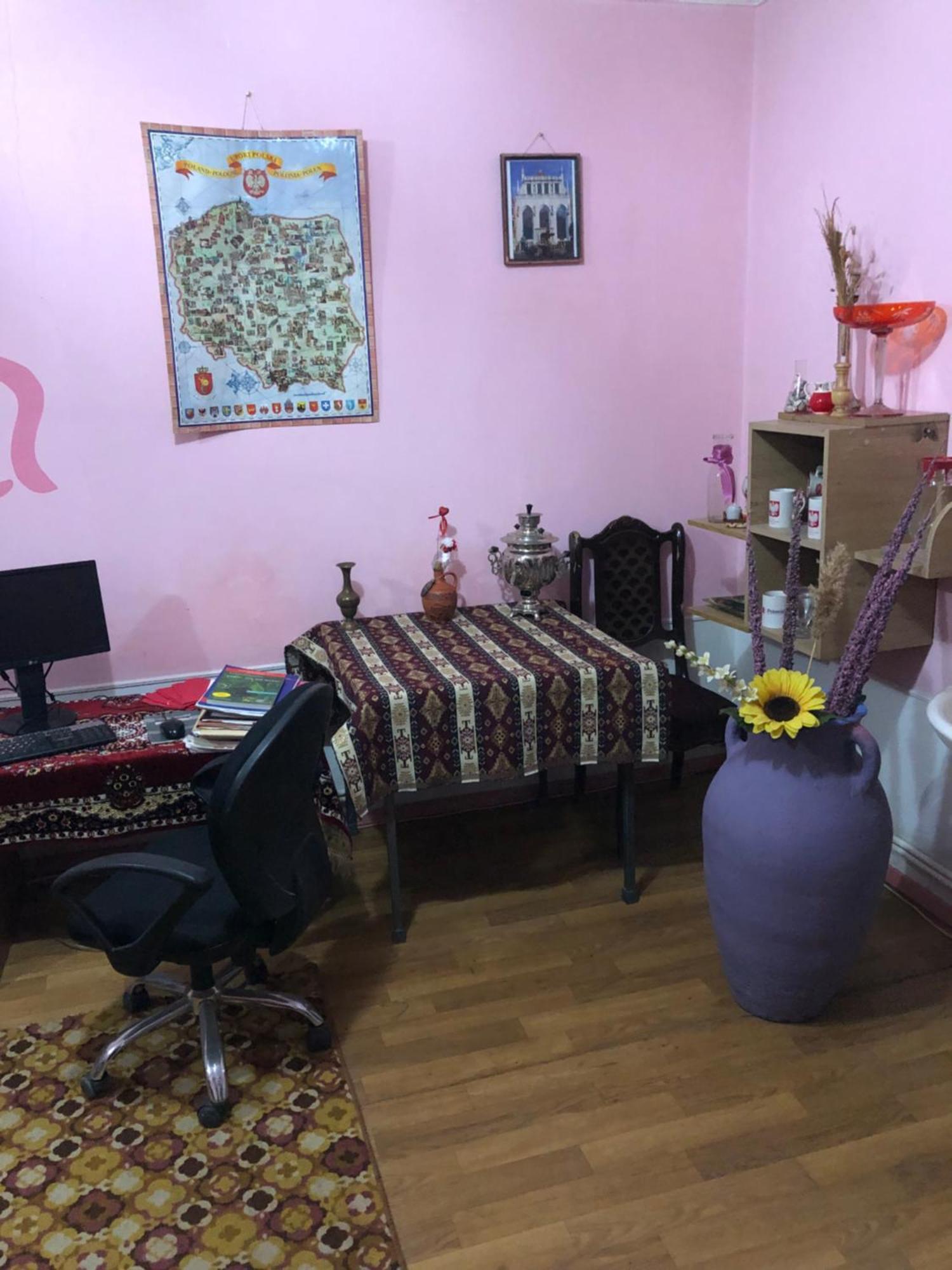 Guest House Dompolski غيومري المظهر الخارجي الصورة