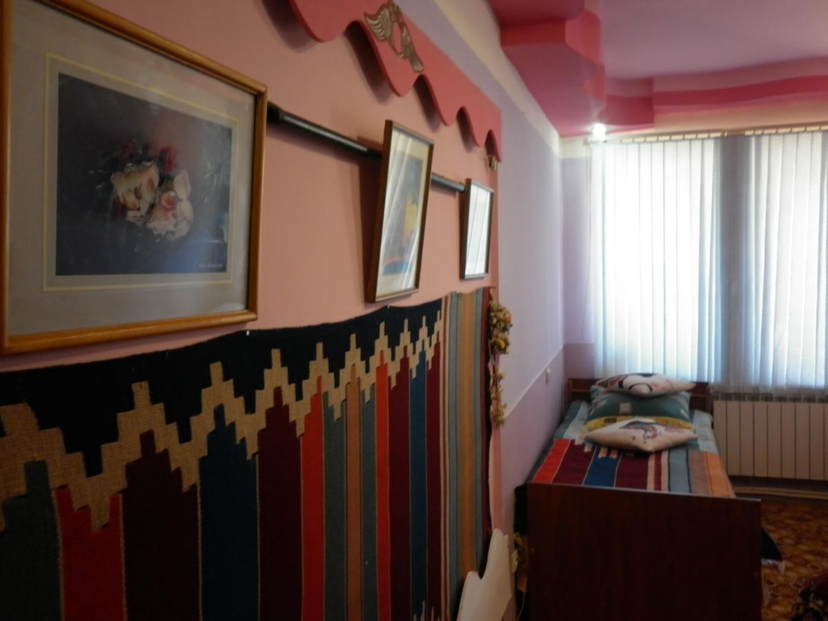 Guest House Dompolski غيومري المظهر الخارجي الصورة